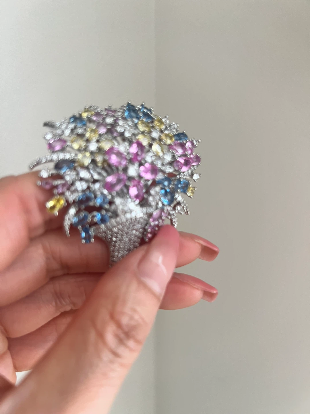 Sparkling Flower Bouquet Brooch Pin - photo 2