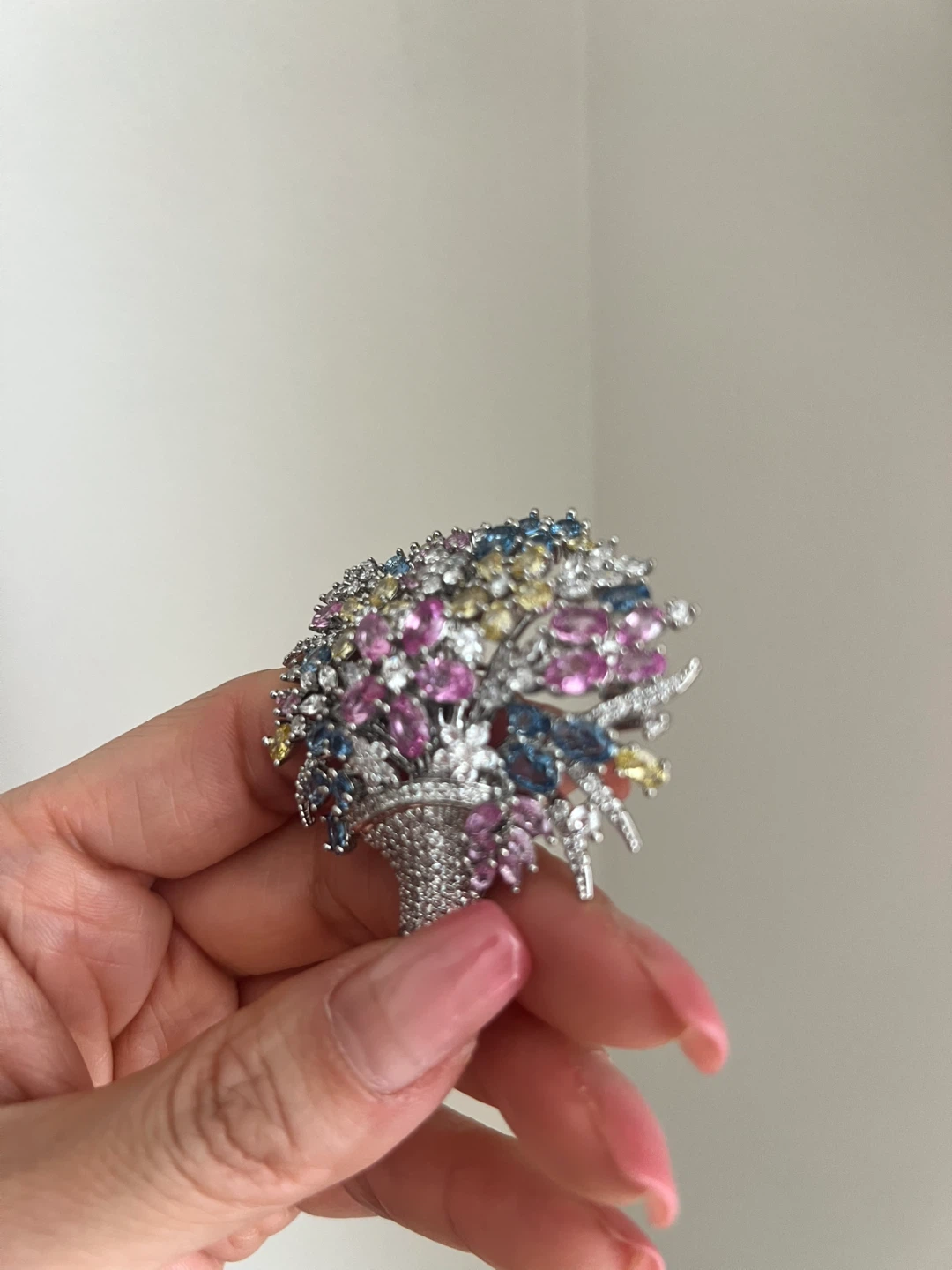 Sparkling Flower Bouquet Brooch Pin - photo 3