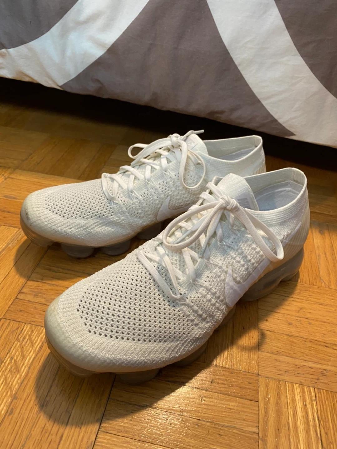 Triple White Nike Vapormax