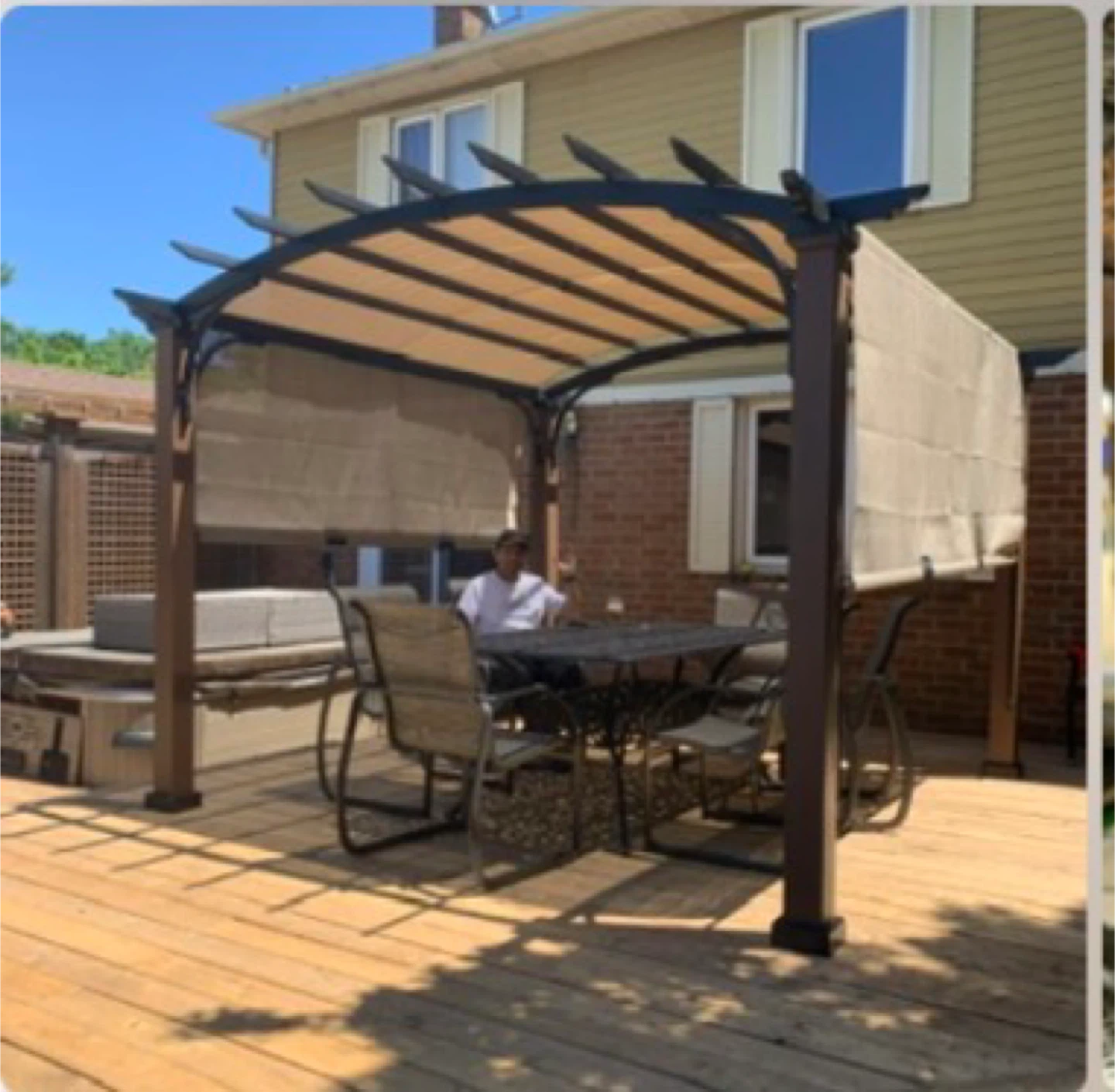 Outdoor Pergola with Retractable Canopy