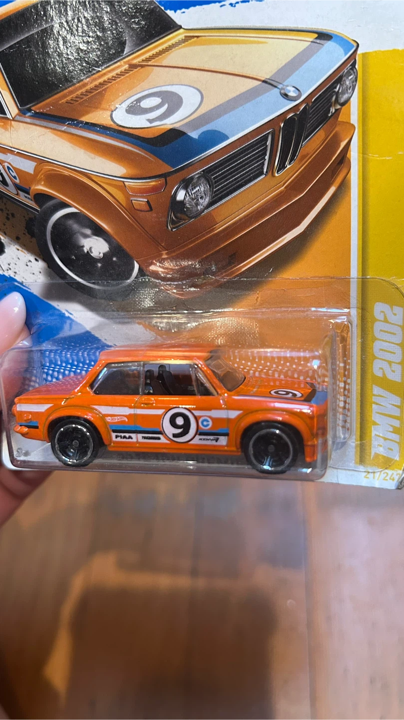 Hot Wheels BMW 2002 2012 HW Premiere Orange - photo 2