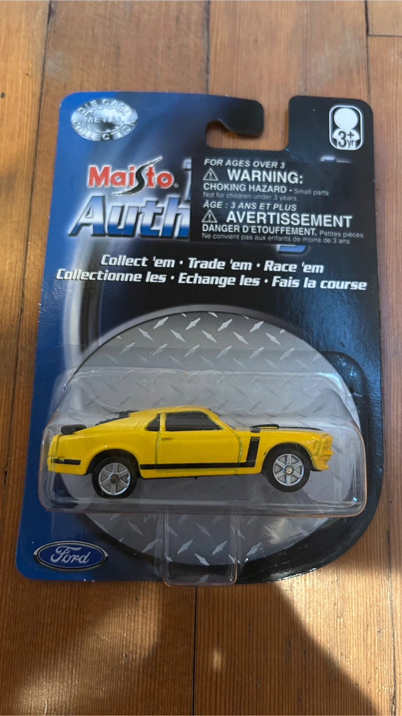 Maisto 1970 Ford Boss Mustang Die-Cast Car