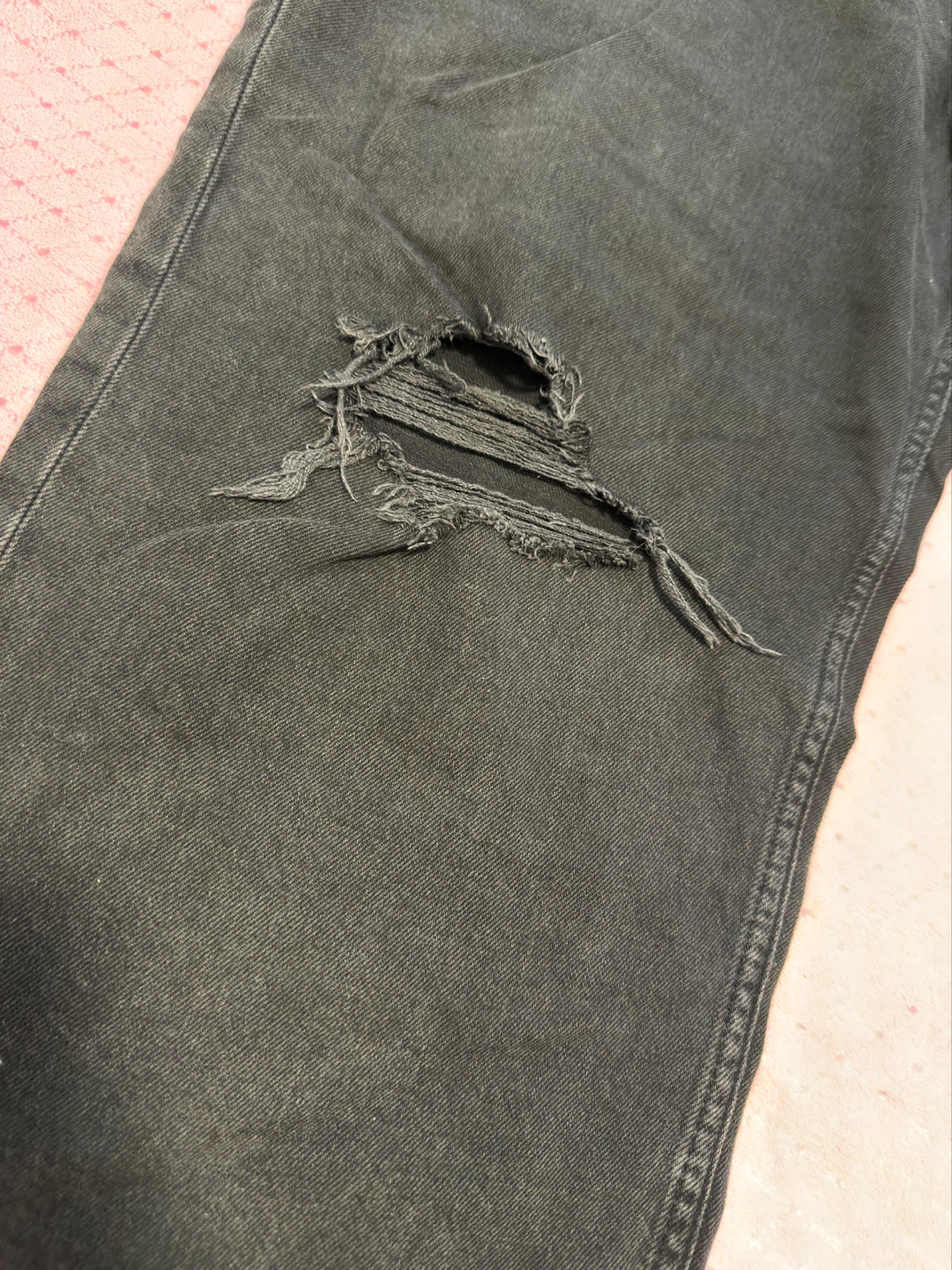 Gap '90s Loose High Rise Jeans - Size 32 - photo 3