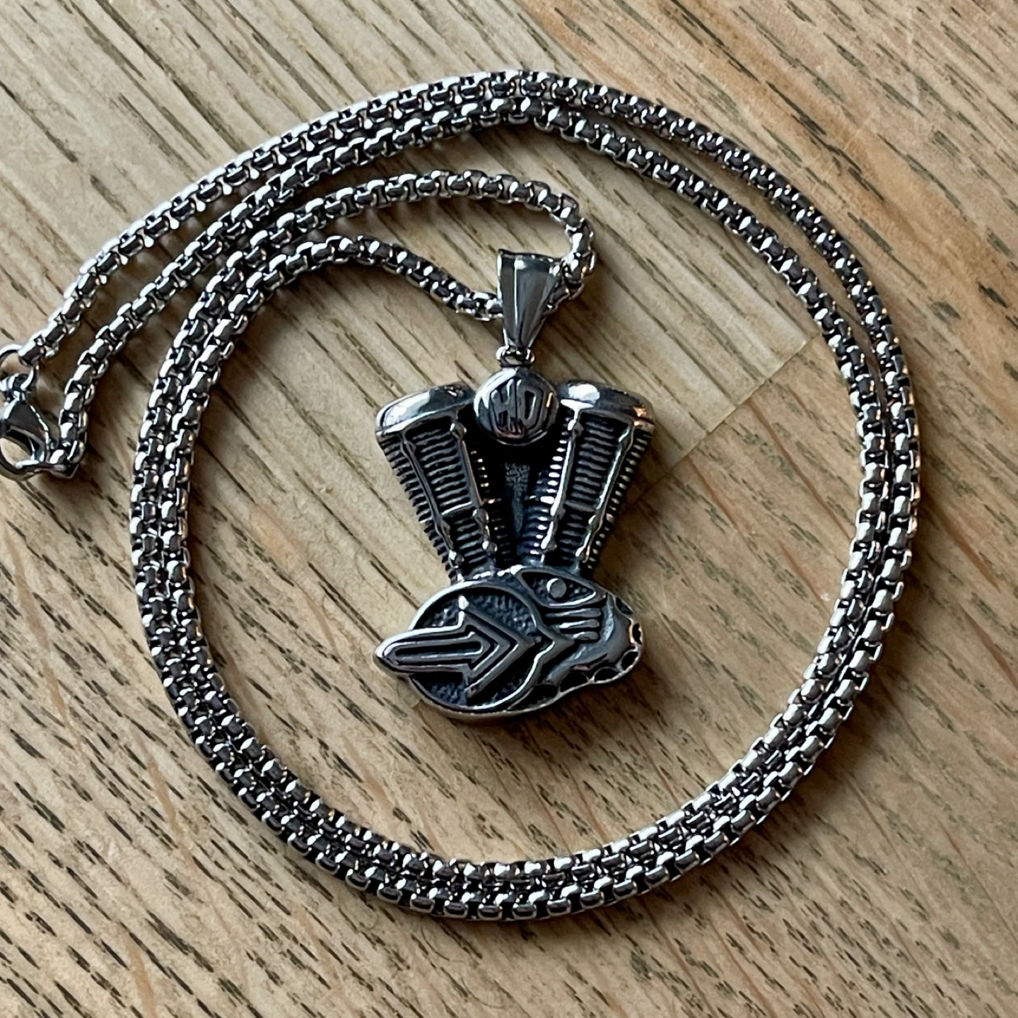 Motorcycle engine stainless steel necklace - photo 3
