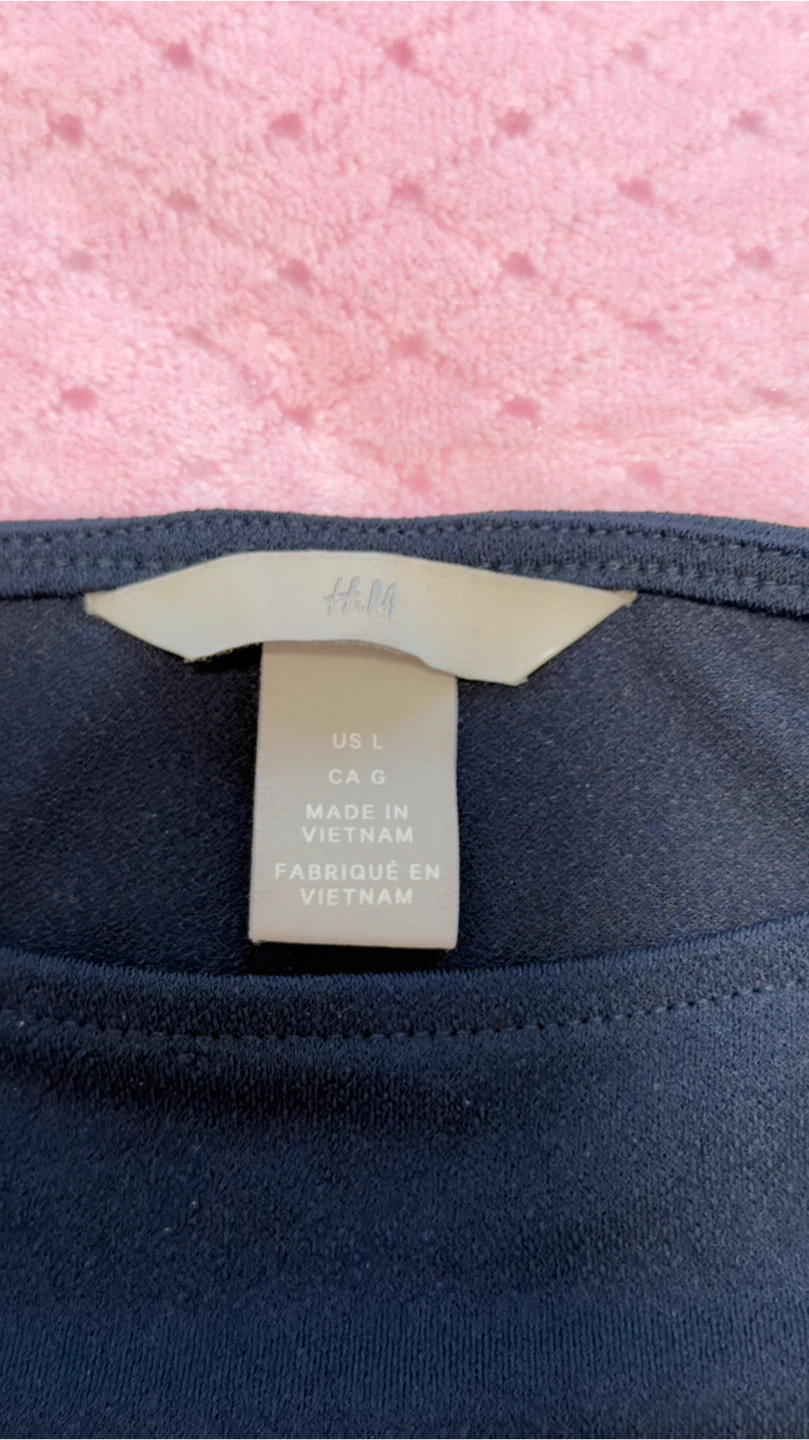 H&M Navy Blue T-Shirt - Size L - photo 3