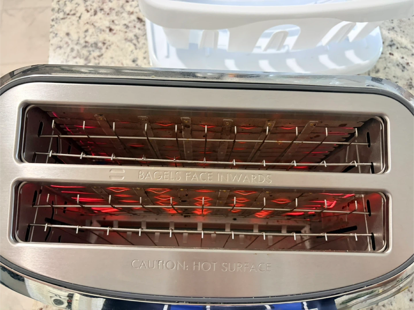 Henckels 4 Slice Toaster - photo 4