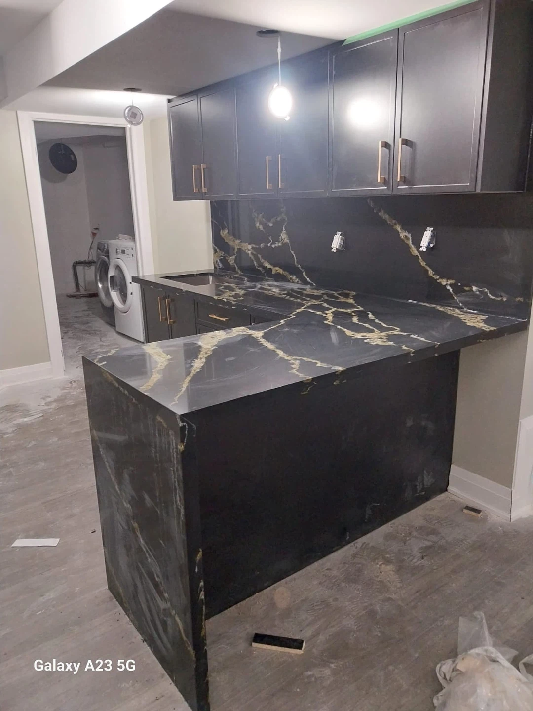 Custom kitchen cabinets - photo 2