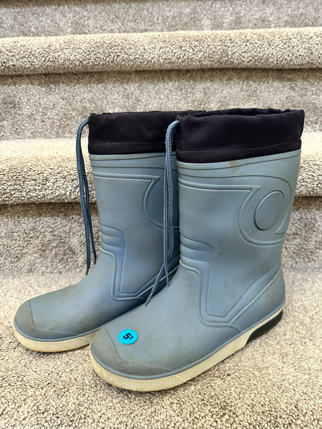 Rain Shoes / Rain Boots / rubber Boots / Kids / Size 2,5