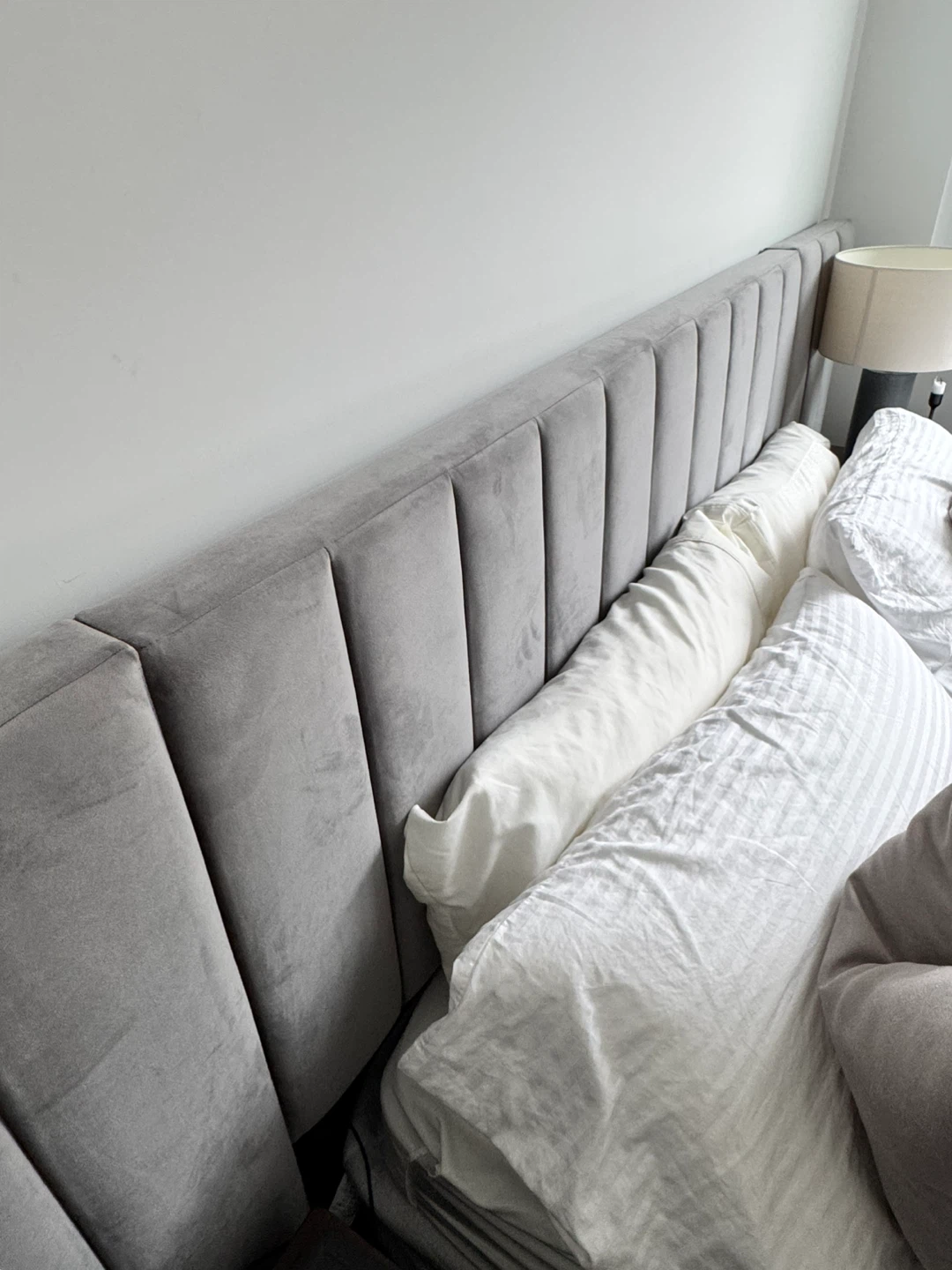 Queen upholstered headboard, frame and bed (lamps included) - photo 3
