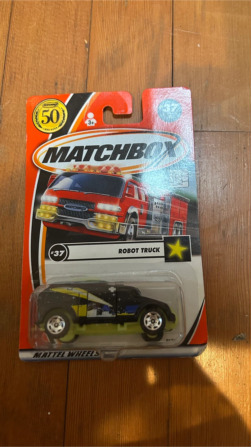 Matchbox Robot Truck #37