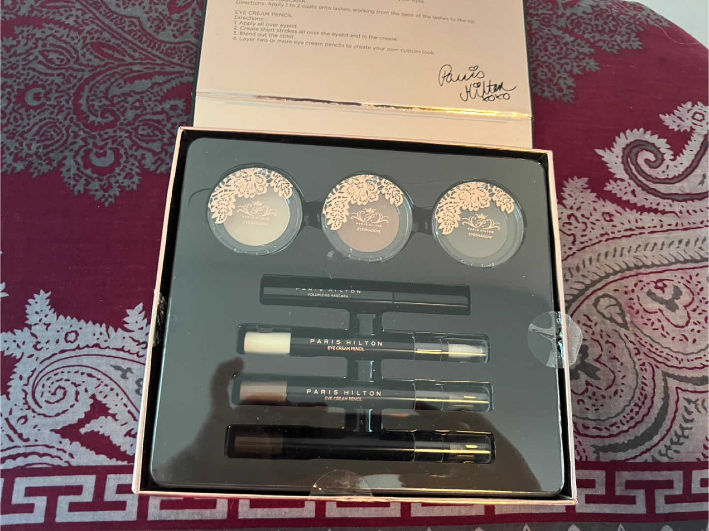Paris Hilton Nude Eye Collection Makeup Set - photo 2