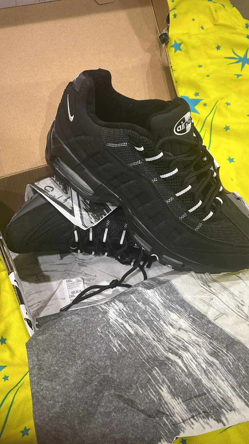 Nike Air Max 95 Black Sneakers