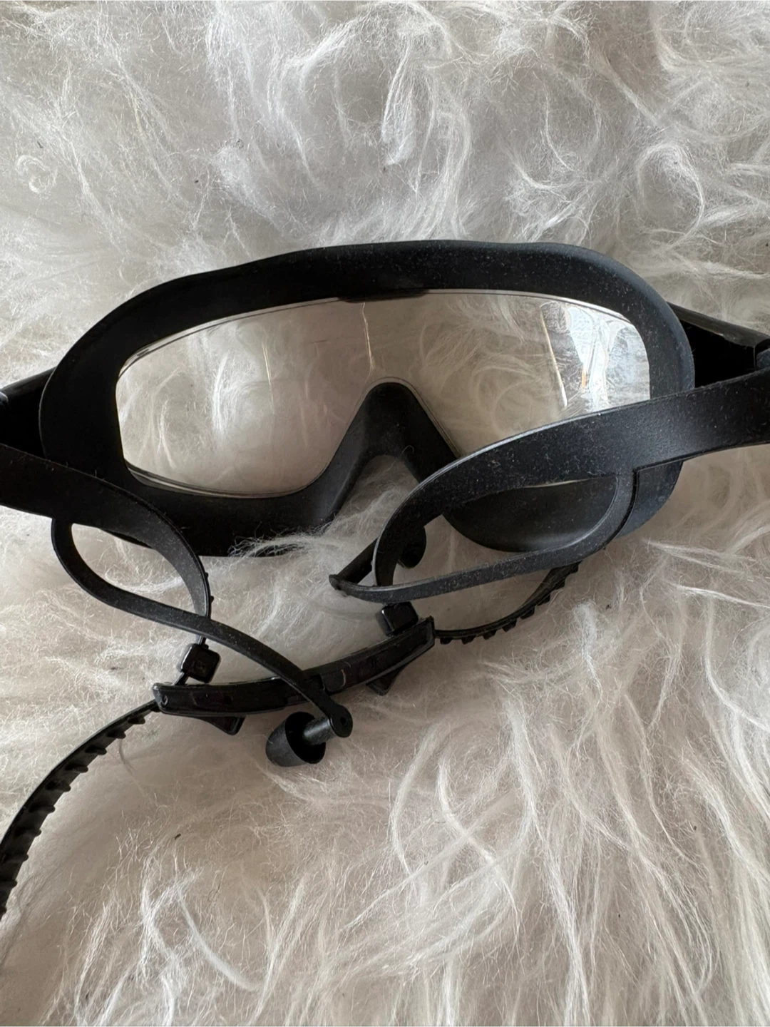 Black Swim Goggles with Earplugs - photo 2
