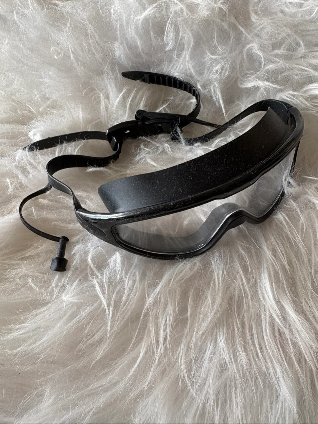 Black Swim Goggles with Earplugs