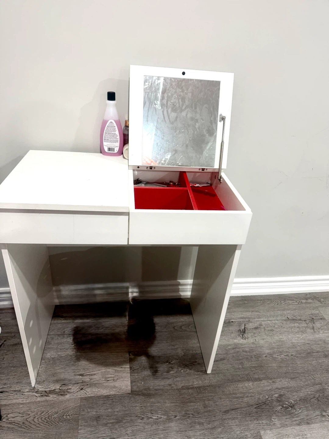 White Vanity Desk with Mirror and Red Inserts