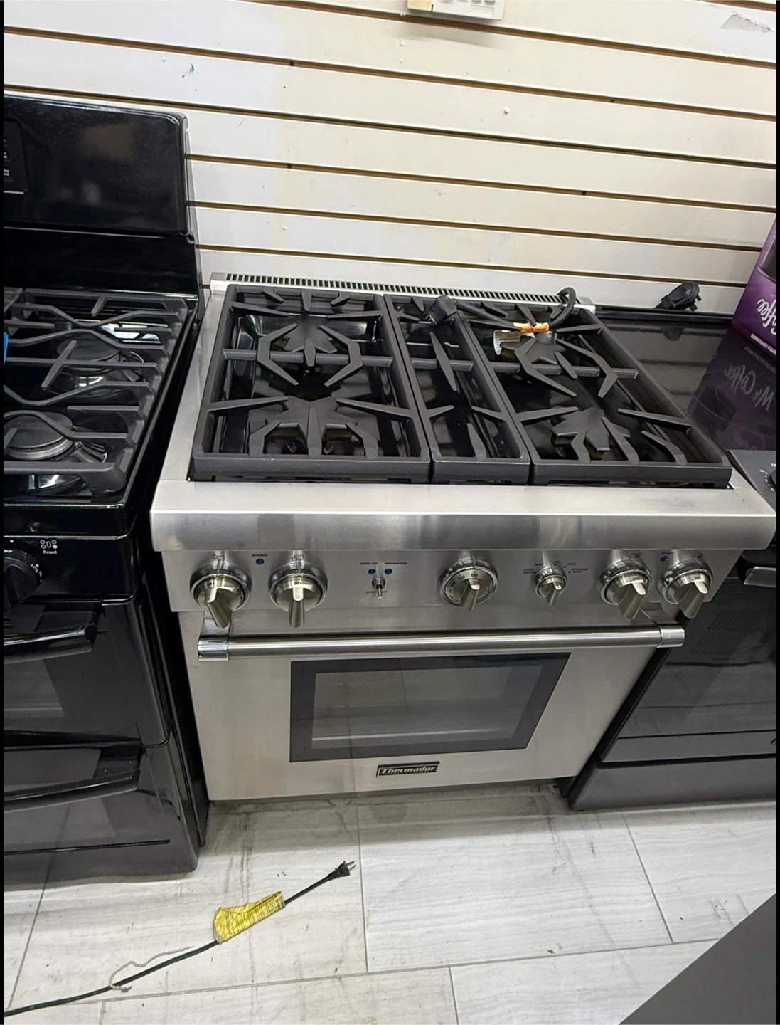 Thermador gas stove 30 inches