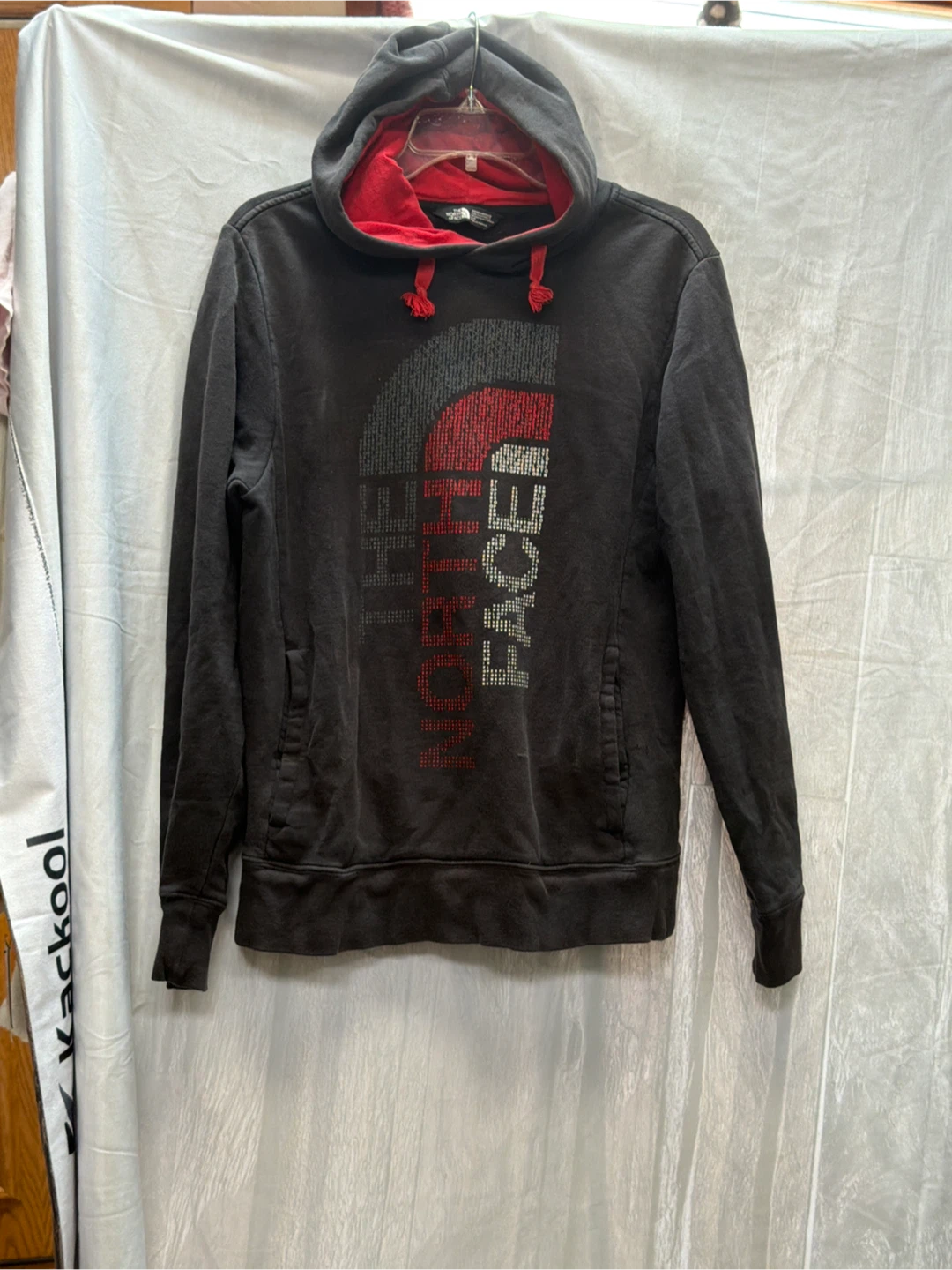 The North Face Men's Hoodie - Size S