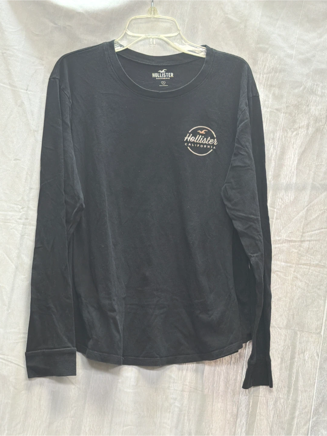 Hollister California Long Sleeve T-Shirt Size M