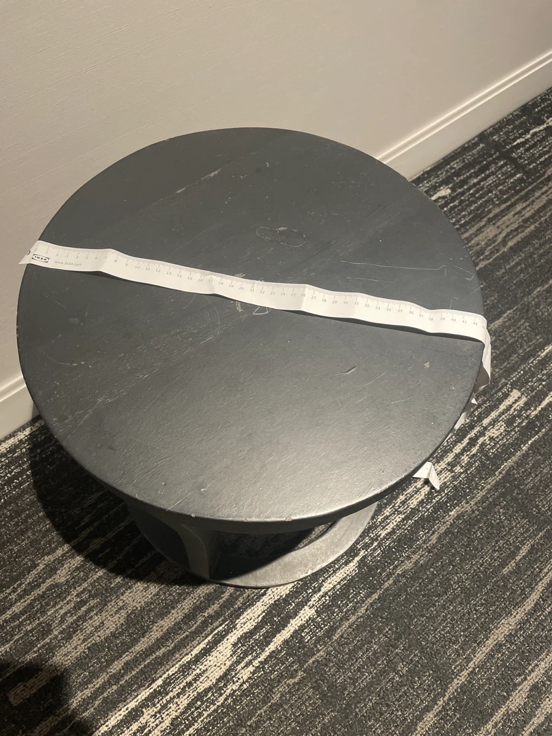 43cm*46cm Round End Table