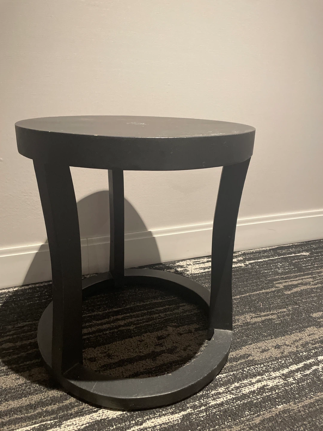 43cm*46cm Round End Table - photo 2