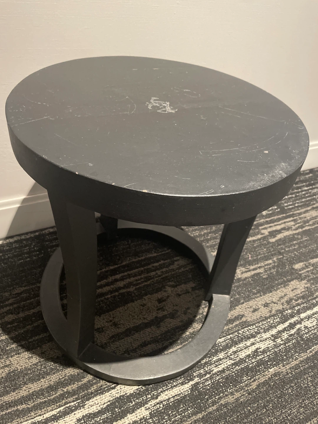 43cm*46cm Round End Table - photo 3