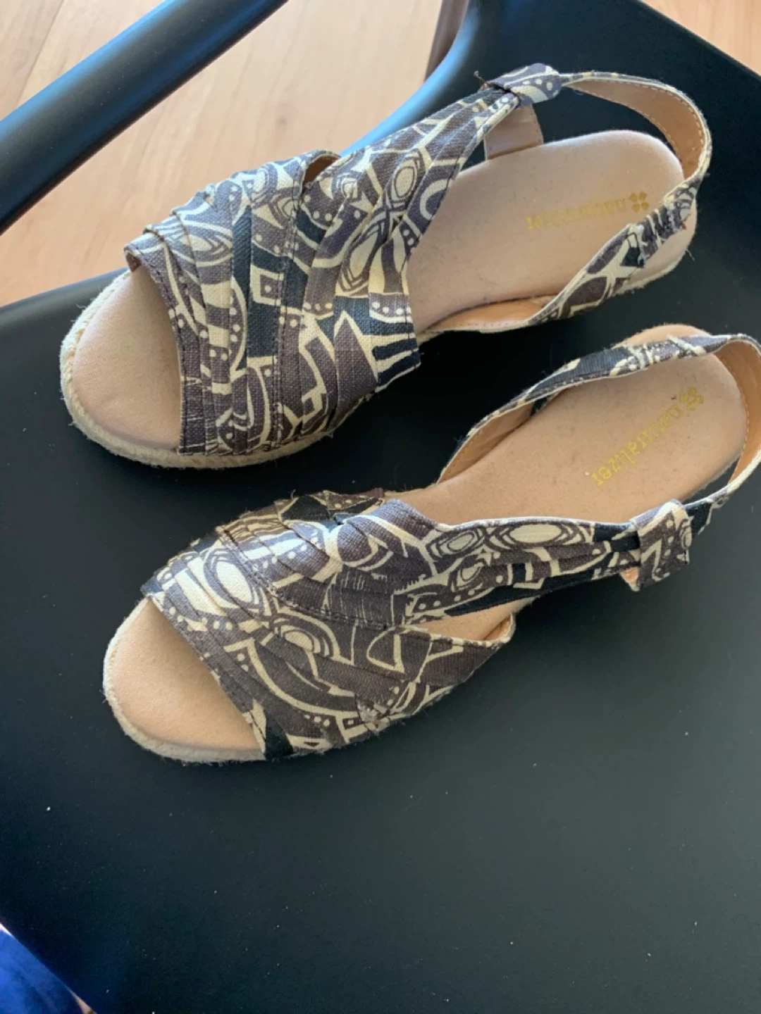 Naturalizer Wedge Sandals and Handbag Set - photo 4