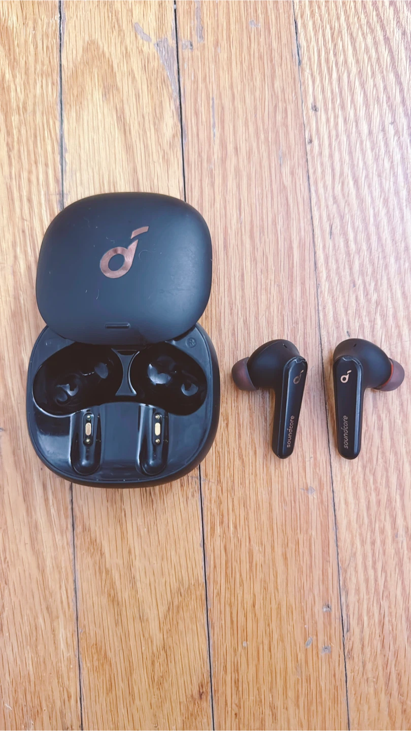 Anker Soundcore Wireless Earbuds - photo 2