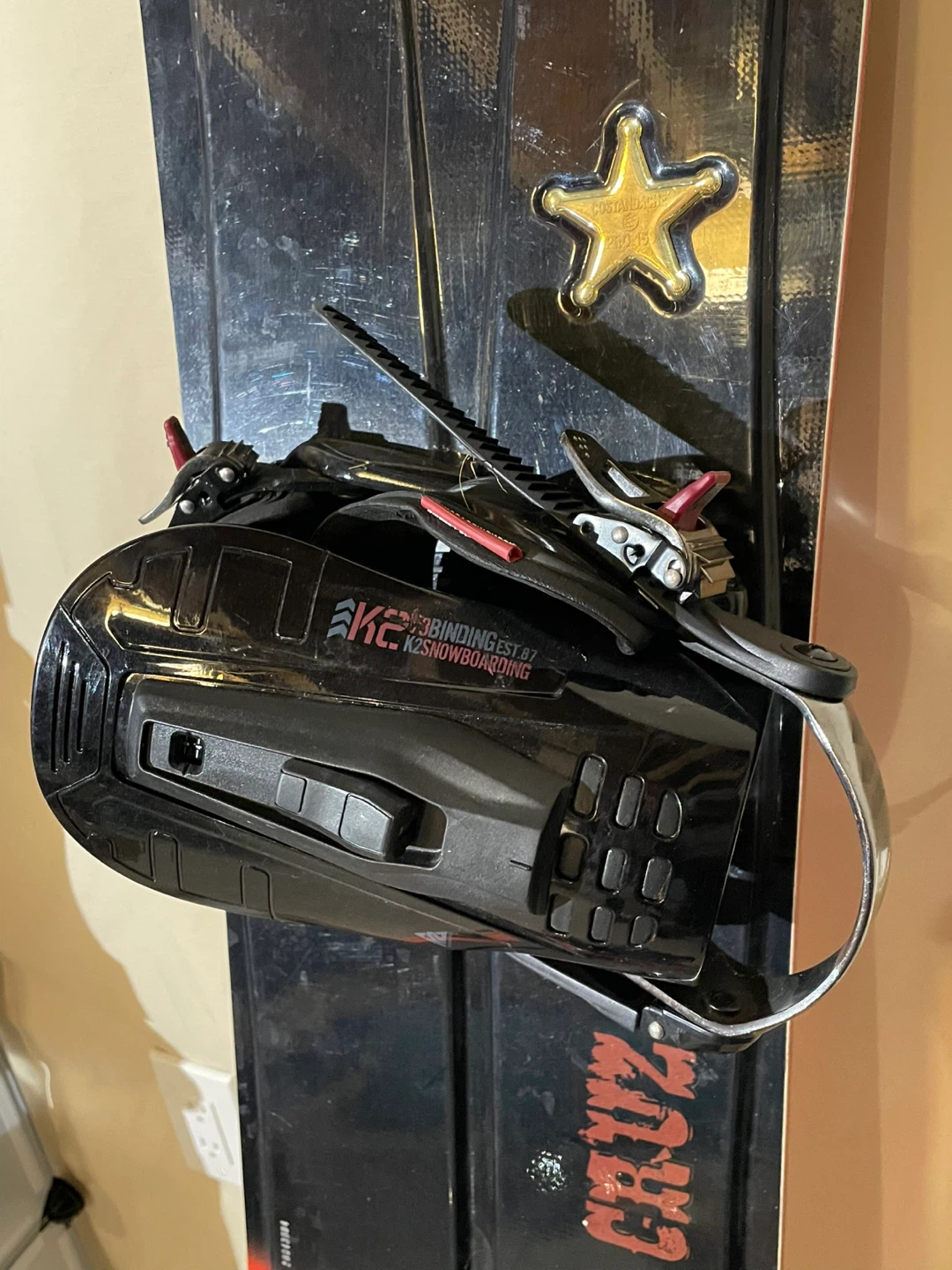Santa Cruz Snowboard with K2 Bindings - photo 2
