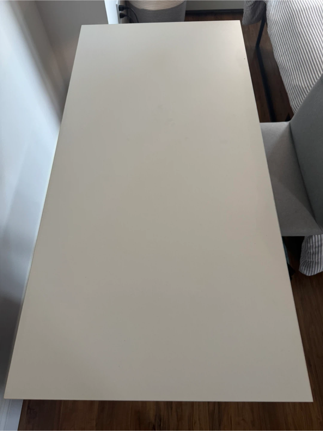 White Desk with Gold Hairpin Legs - photo 2