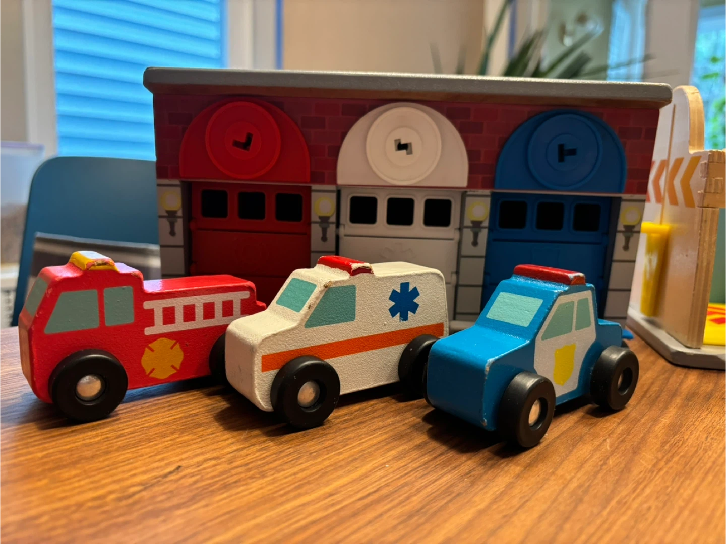 Wooden Toy Vehicle Playsets - Used - photo 3