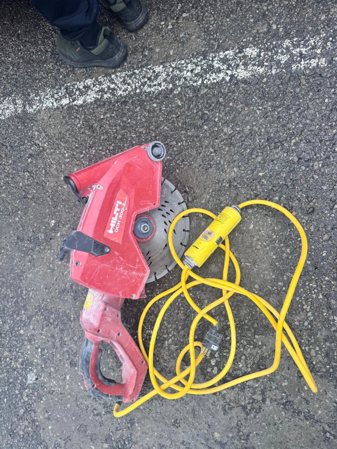 Hilti DD 300-X Cut-Off Saw