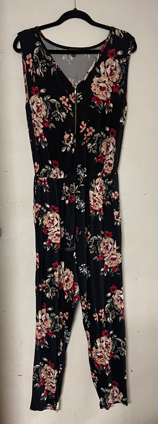 Floral Jumpsuit - Size L/G