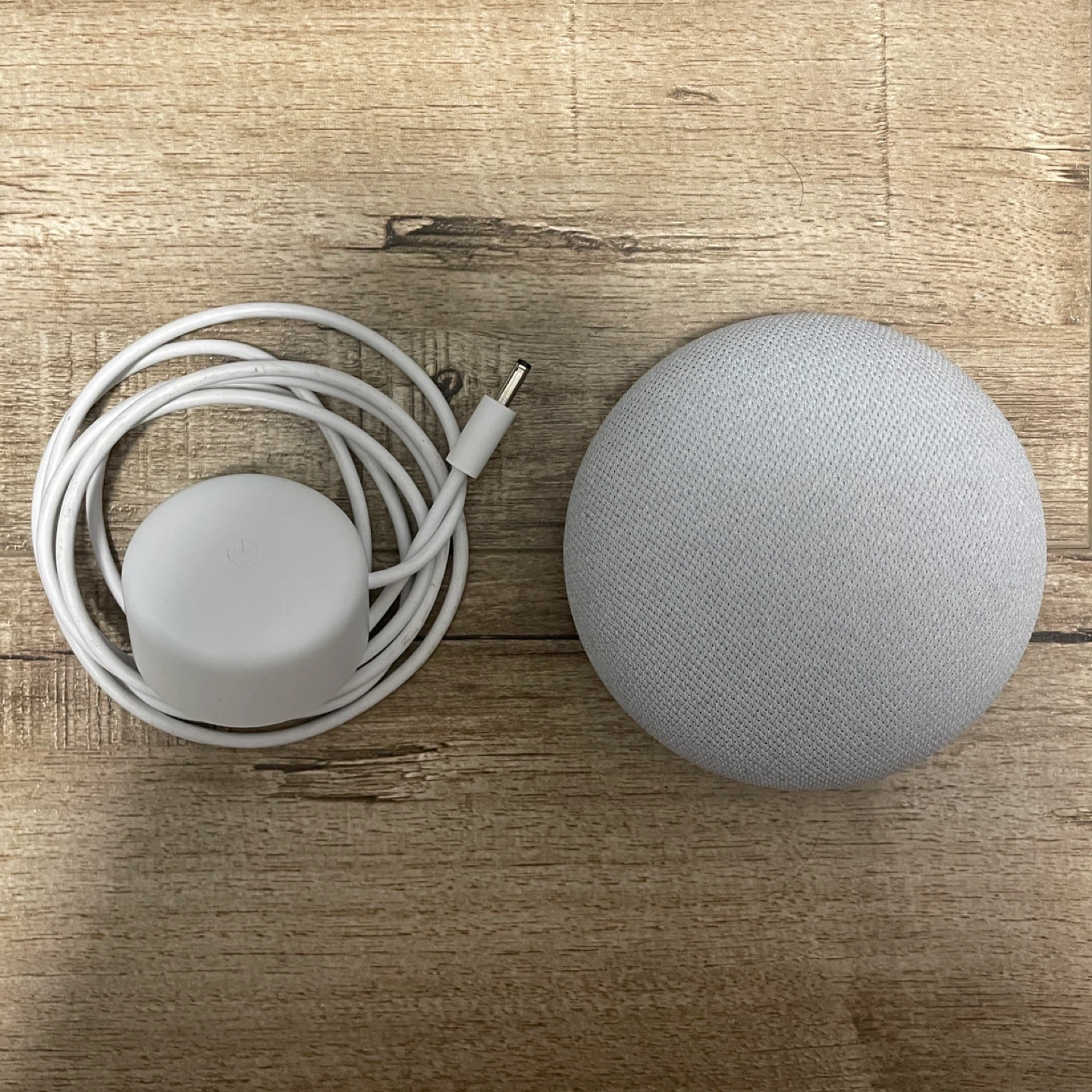 Google Nest Mini (2nd Gen) - photo 2