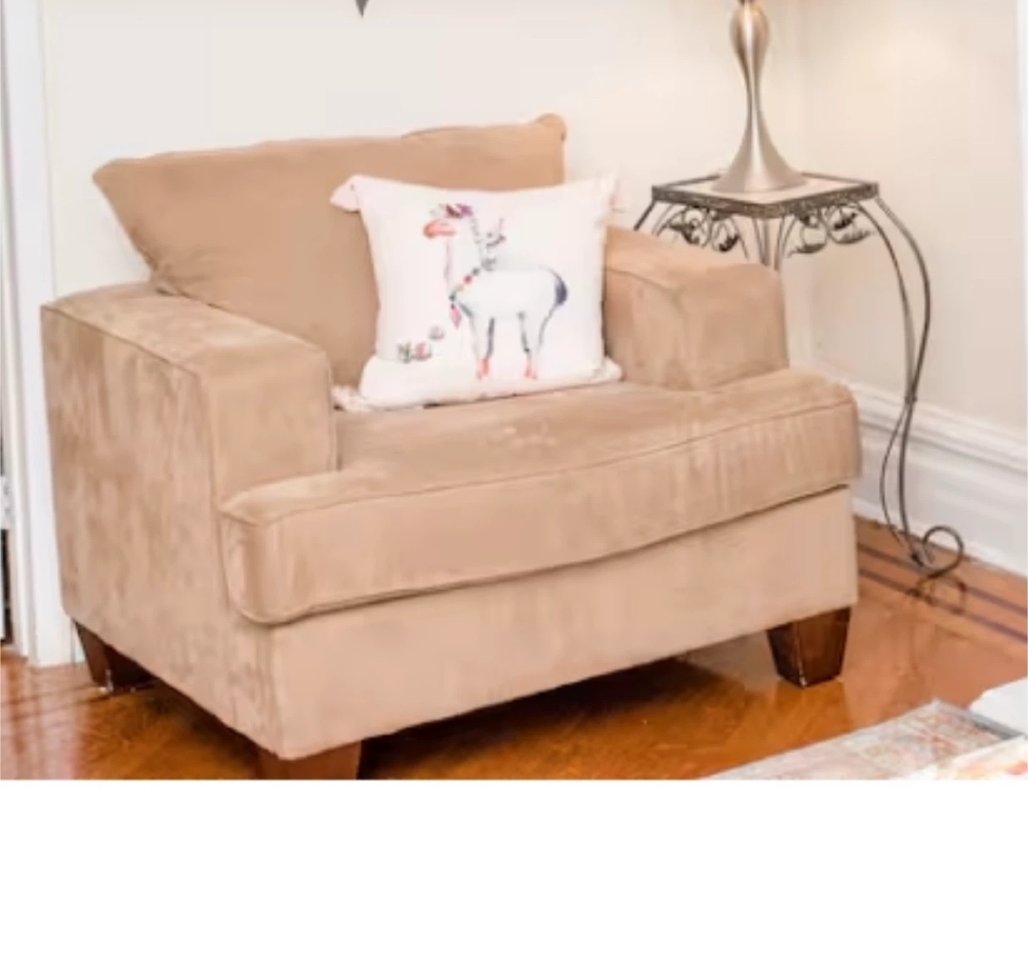 “Beige Accent Chair  – Great Condition