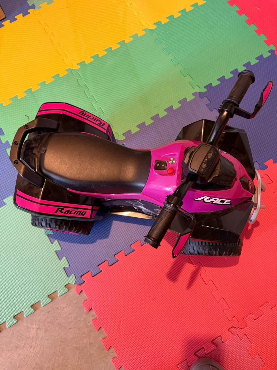 Kids Pink Ride-on - photo 2