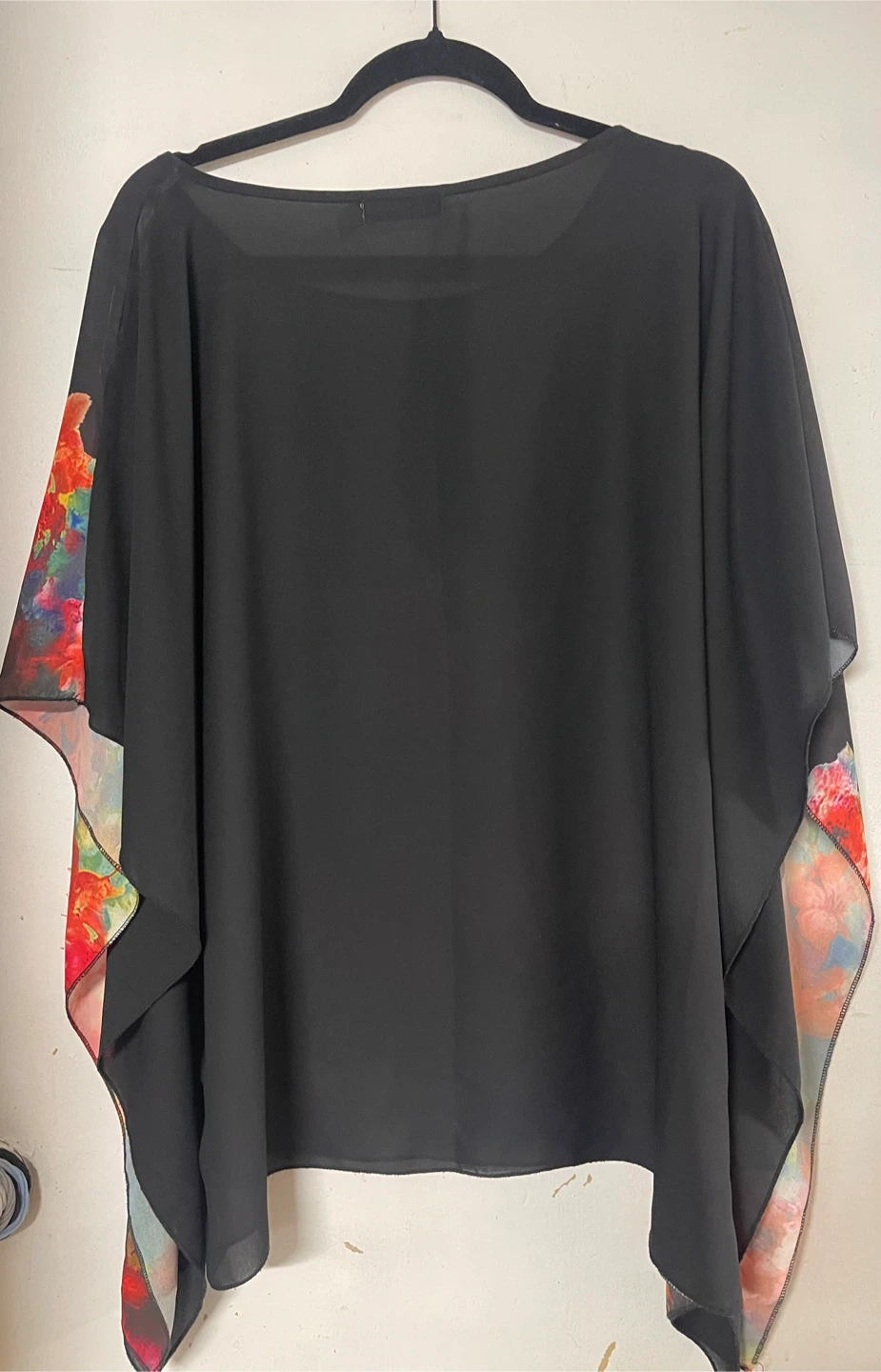 Black Floral Print Kaftan Top- L/G - photo 2