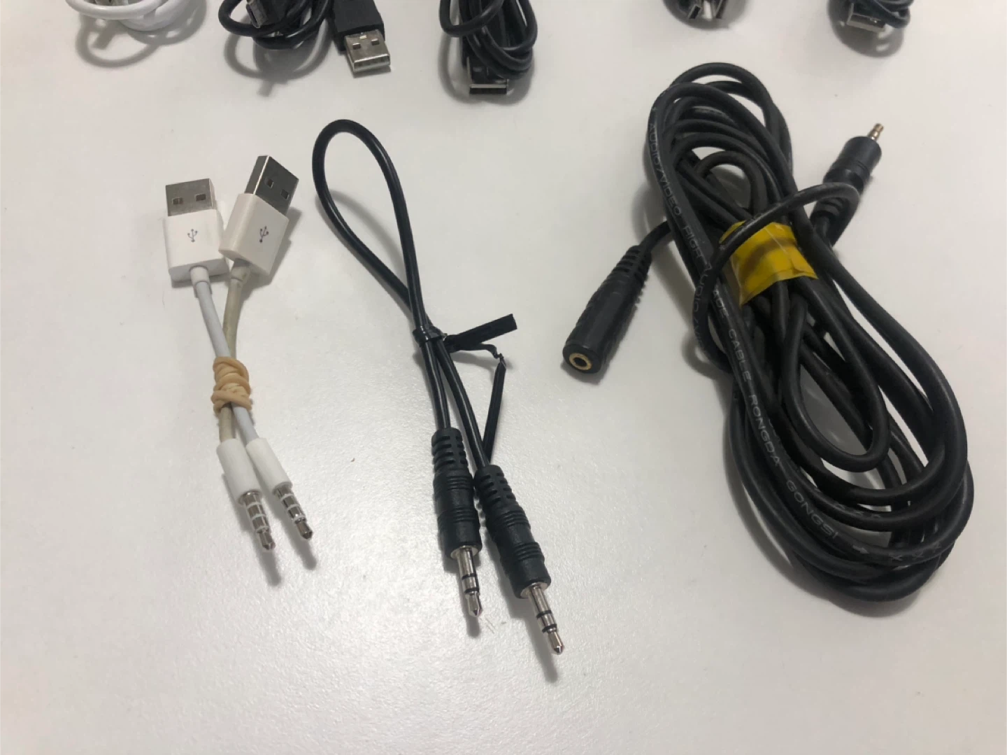 Assorted USB and Audio Cables - photo 4
