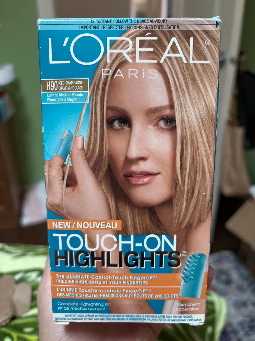 L'Oréal Touch-On Highlights Hair Colour Kit H90 Iced Champagne