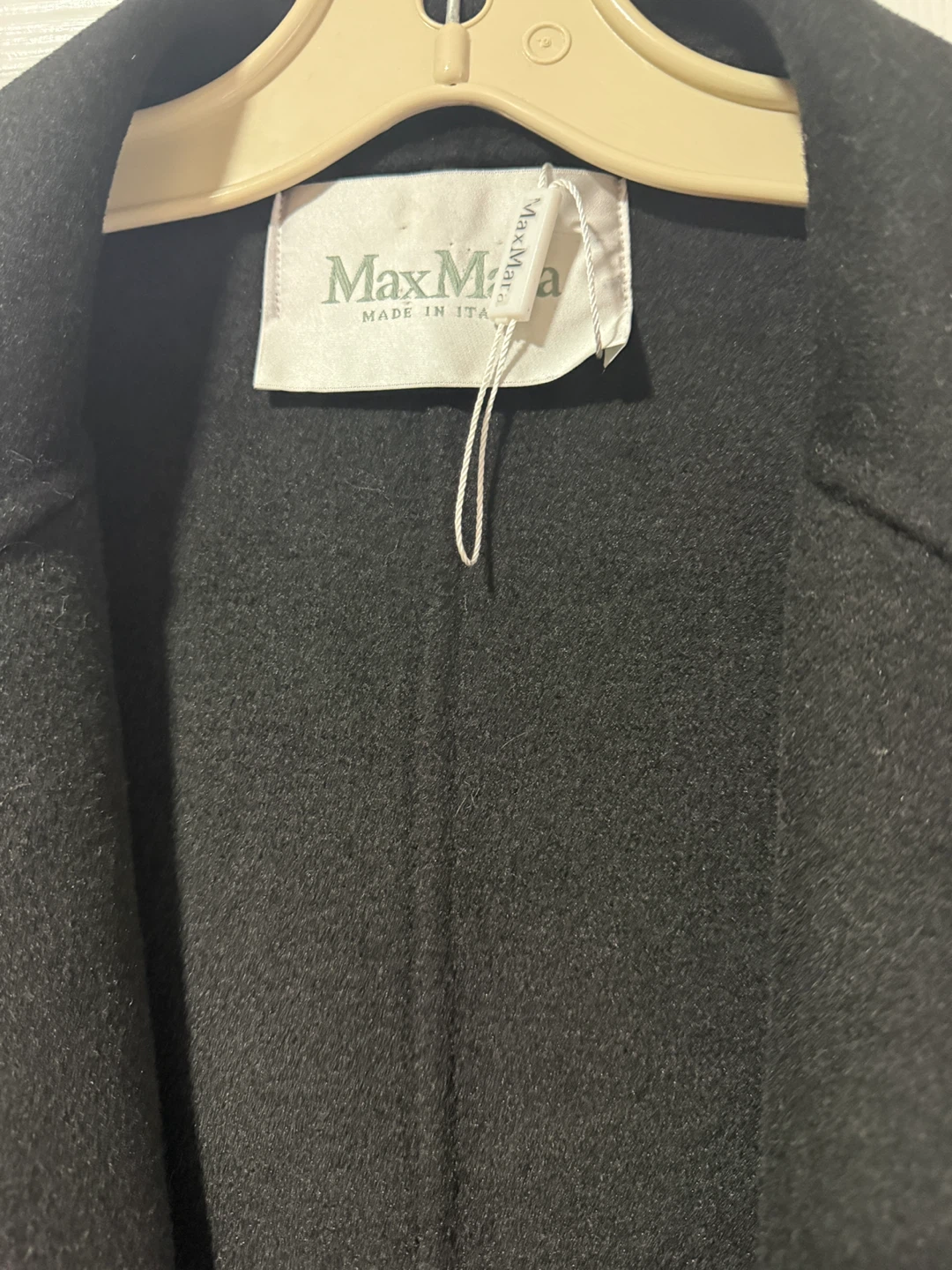 Max Mara Black Double-Breasted Blazer Medium - photo 2