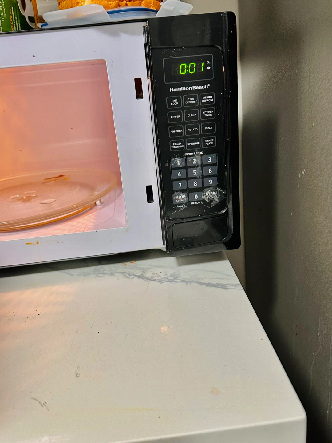 Countertop Microwave, 900W, 10 Power Levels, 6 Auto-Cook Presets - photo 3