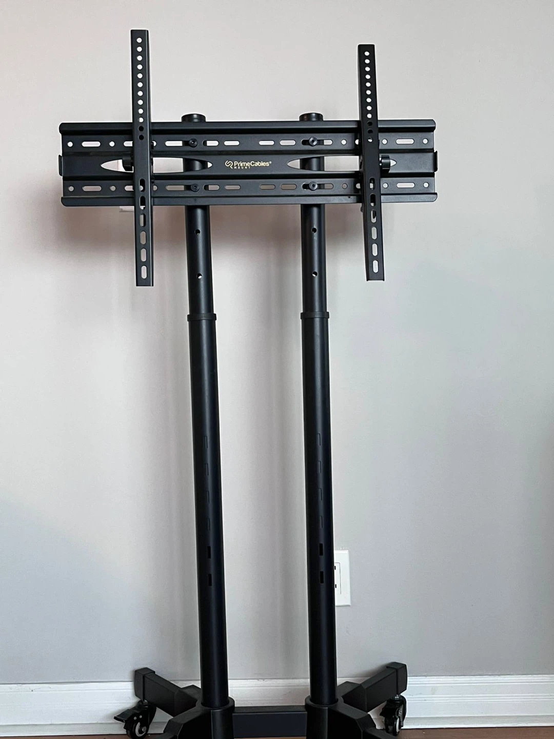 PrimeCables Rolling TV Stand - photo 2