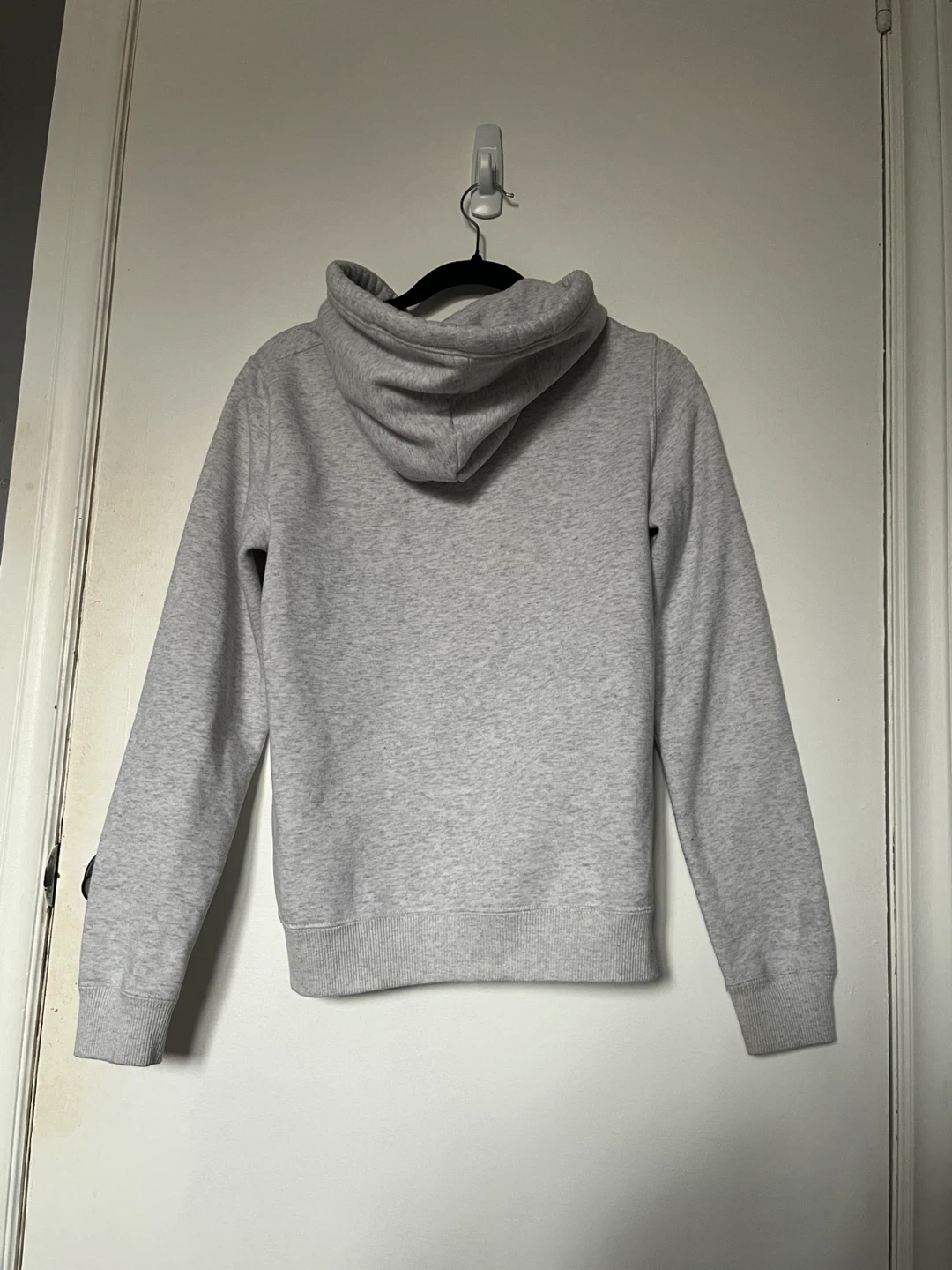 Hollister Light Grey Zip-Up Hoodie | Women - photo 2