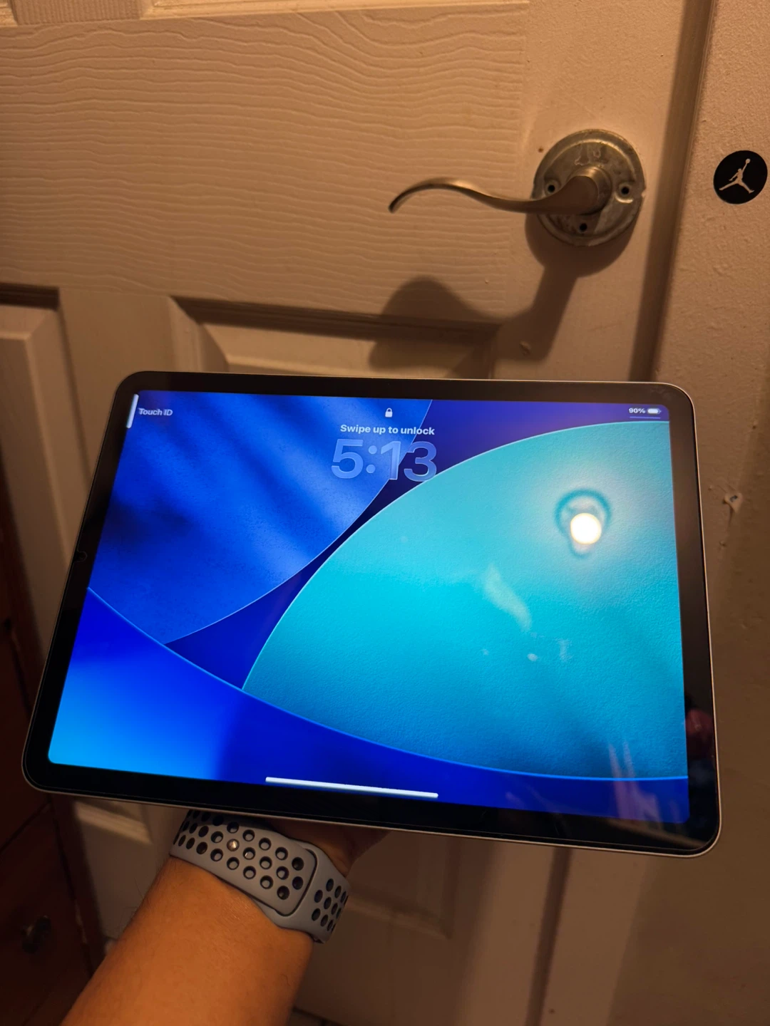 iPad Air 11-inch with Case - photo 2