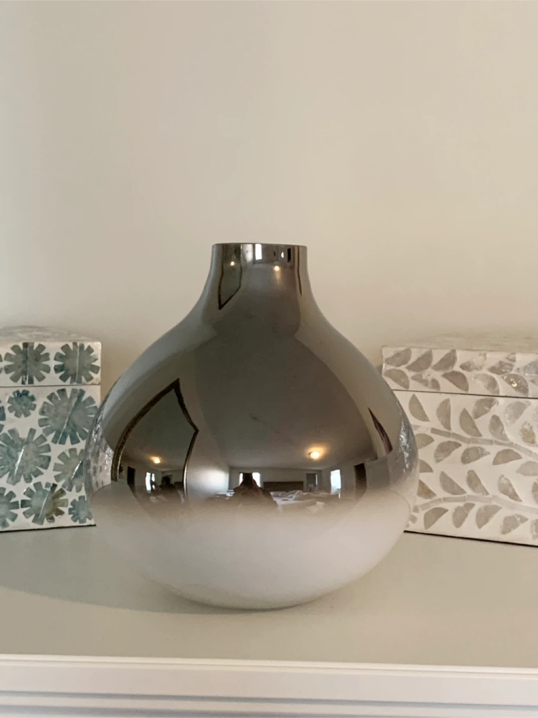 Decorative ceramic vase
