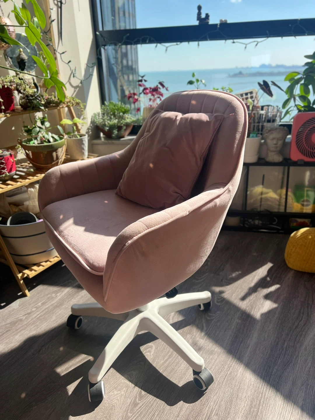 Pink Velvet Office Chair with Pillow - photo 2