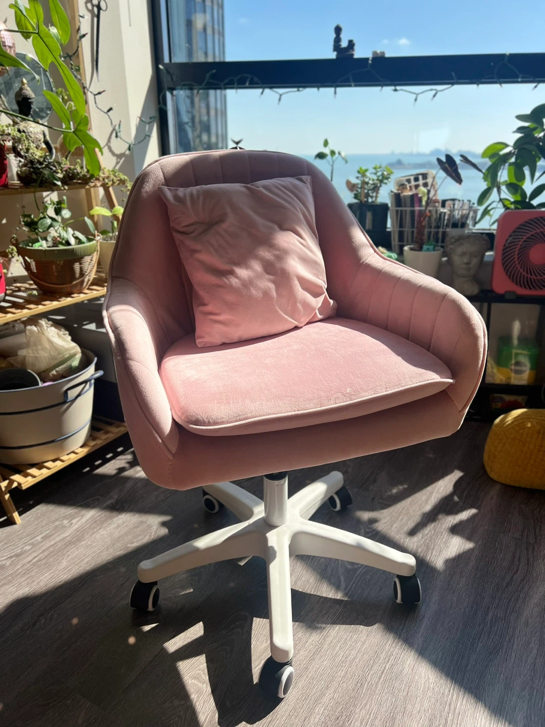 Pink Velvet Office Chair with Pillow - photo 5