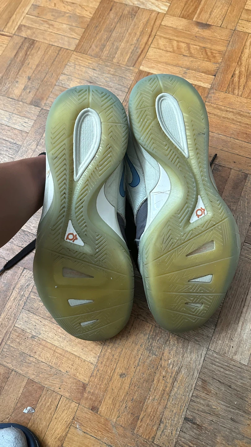 Nike KD Basketball Shoes - photo 4