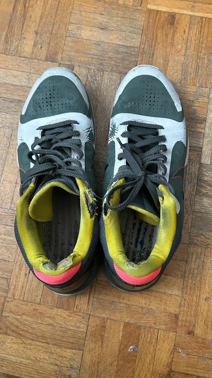Nike Basketball Shoes - photo 4