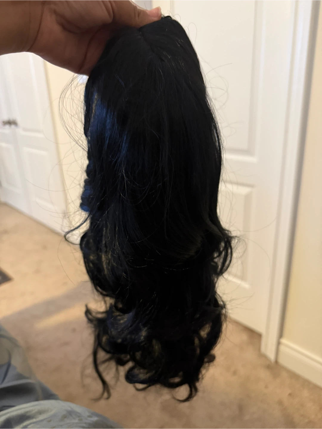 Black Wavy Wig - 14 Inches