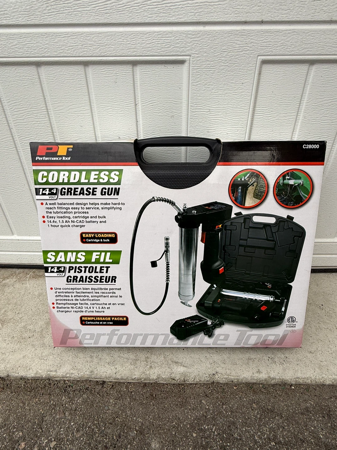 Performance Tool 14.4 Volt Cordless Grease Gun Kit